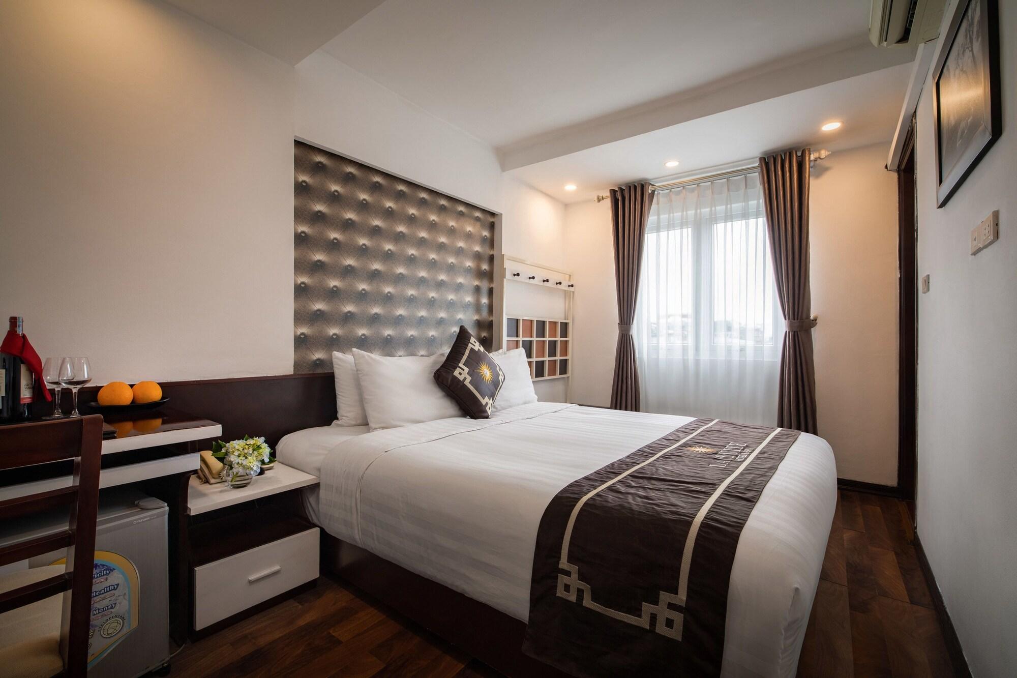 La 3* Hanoi